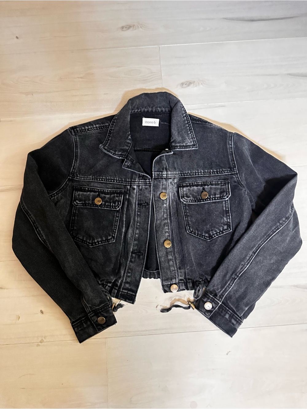 Mono b Black Washed Cropped Denim Jacket Size Medium 0554